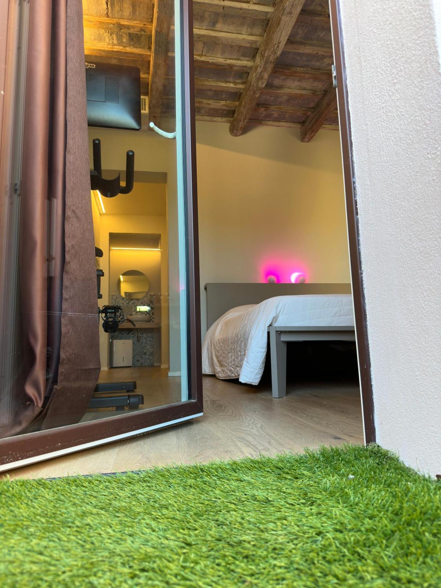 Urban Private Spa Porto SantʼElpidio Esterno foto