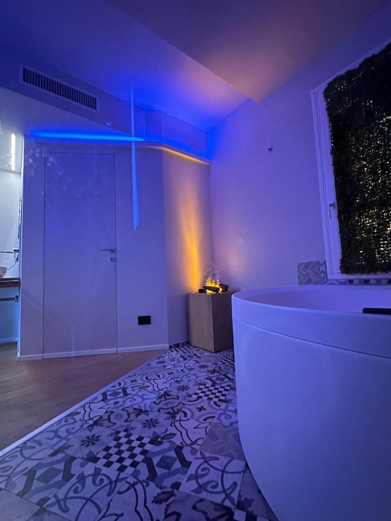 Urban Private Spa Porto SantʼElpidio Esterno foto